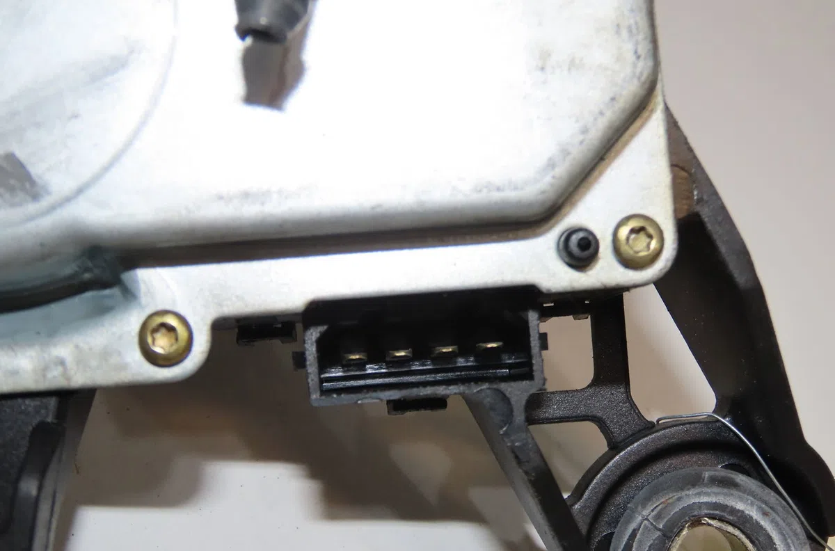 Moteur essuie-glace arrière Seat LEON (1M1) 1.9 tdi (1999-2006) occasion
