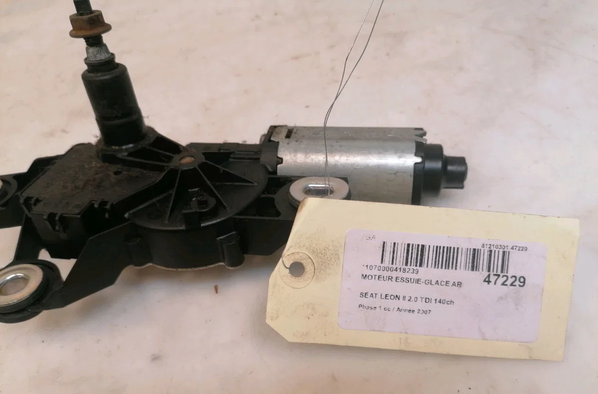 Moteur essuie-glace arrière Seat LEON (1P1) 2.0 tdi 16v (2005-2012) occasion