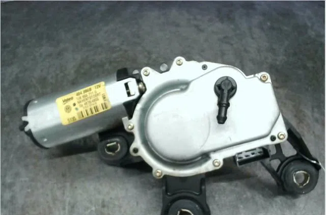 Moteur essuie-glace arrière Skoda FABIA I (6Y2) 1.4 tdi (2005-2008) occasion