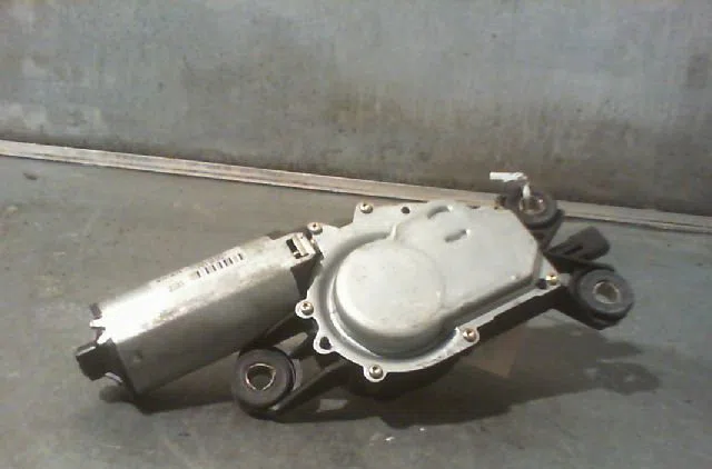 Moteur essuie-glace arrière Smart FORTWO Coupé (450) 0.7 (450.352, 450.332) (2004-2007) occasion