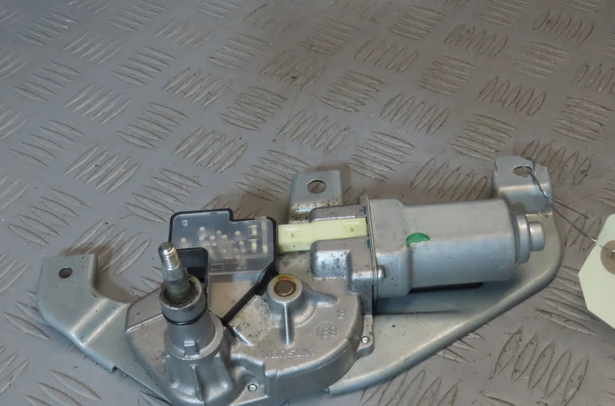 Moteur essuie-glace arrière SUZUKI SWIFT 2012 occasion