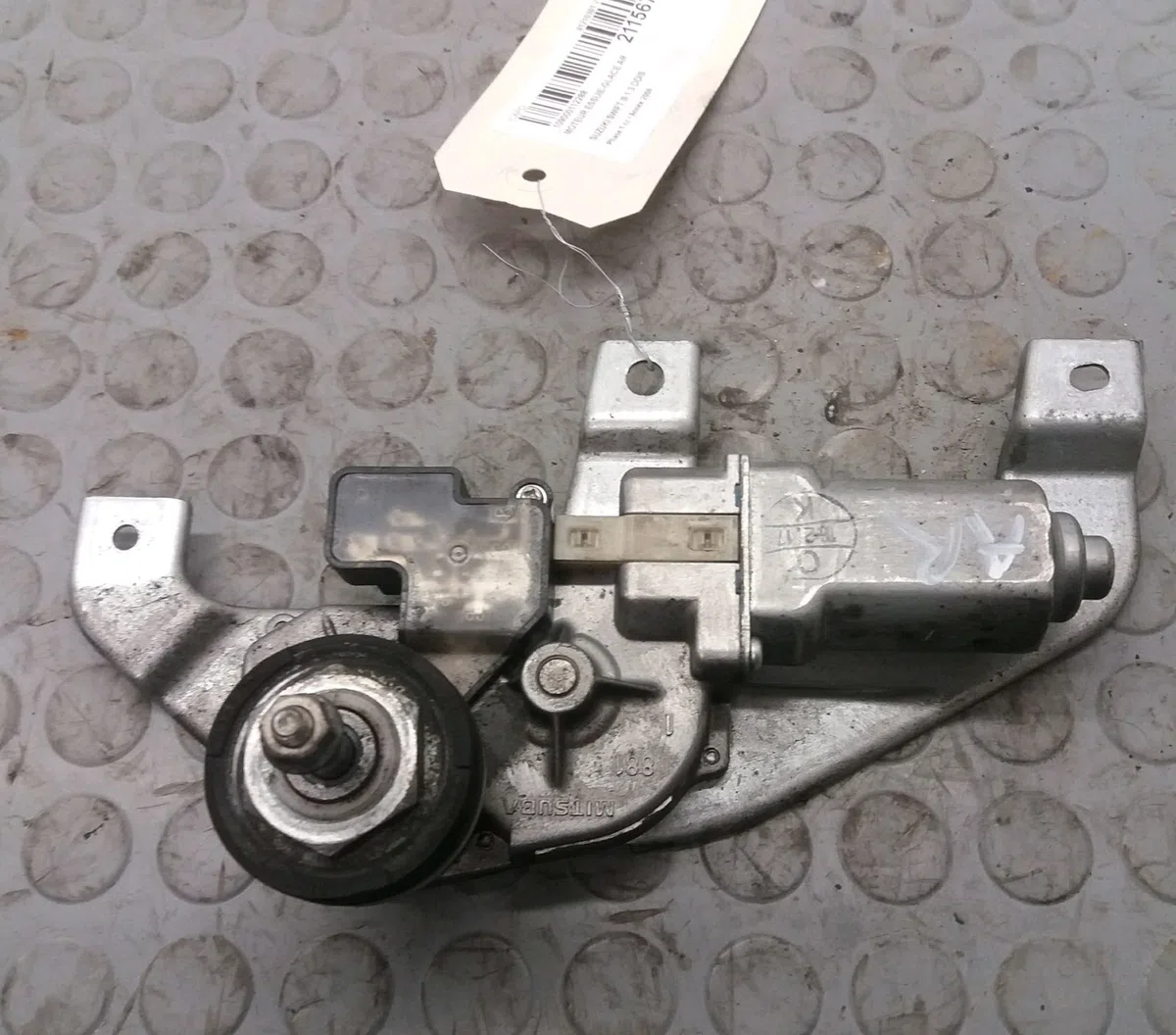 Moteur essuie-glace arrière Suzuki SWIFT III (MZ, EZ) 1.3 ddis (rs 413d) (2005) 5 portes occasion