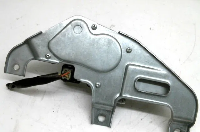 Moteur essuie-glace arrière SUZUKI SWIFT occasion