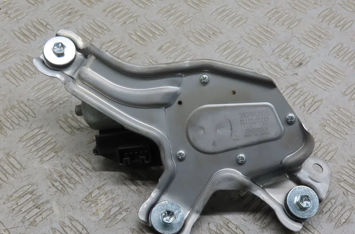 Moteur essuie-glace arrière Toyota AVENSIS Break (_T27_) 1.6 d4-d (wwt270_) (2015-2018) occasion