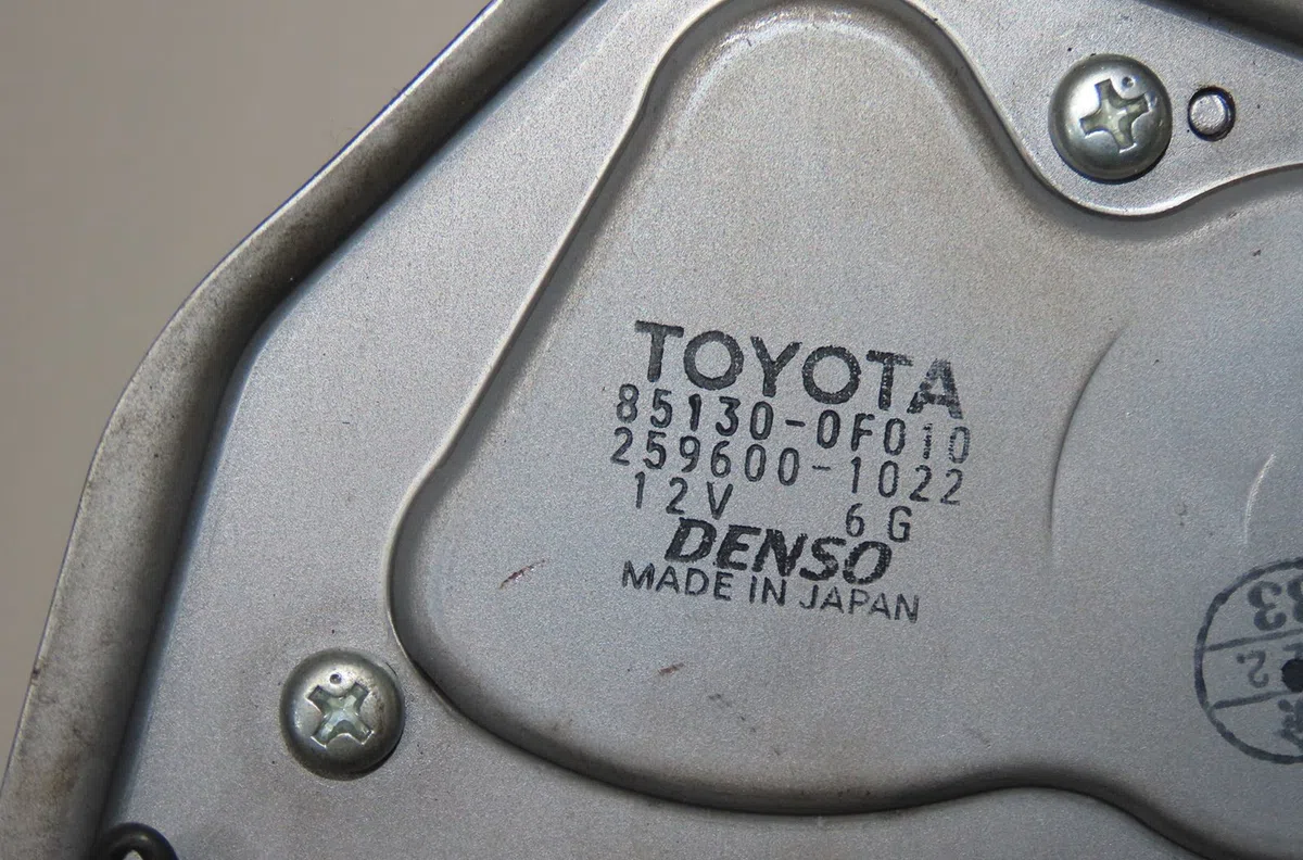 Moteur essuie-glace arrière TOYOTA COROLLA VERSO II 2005 occasion