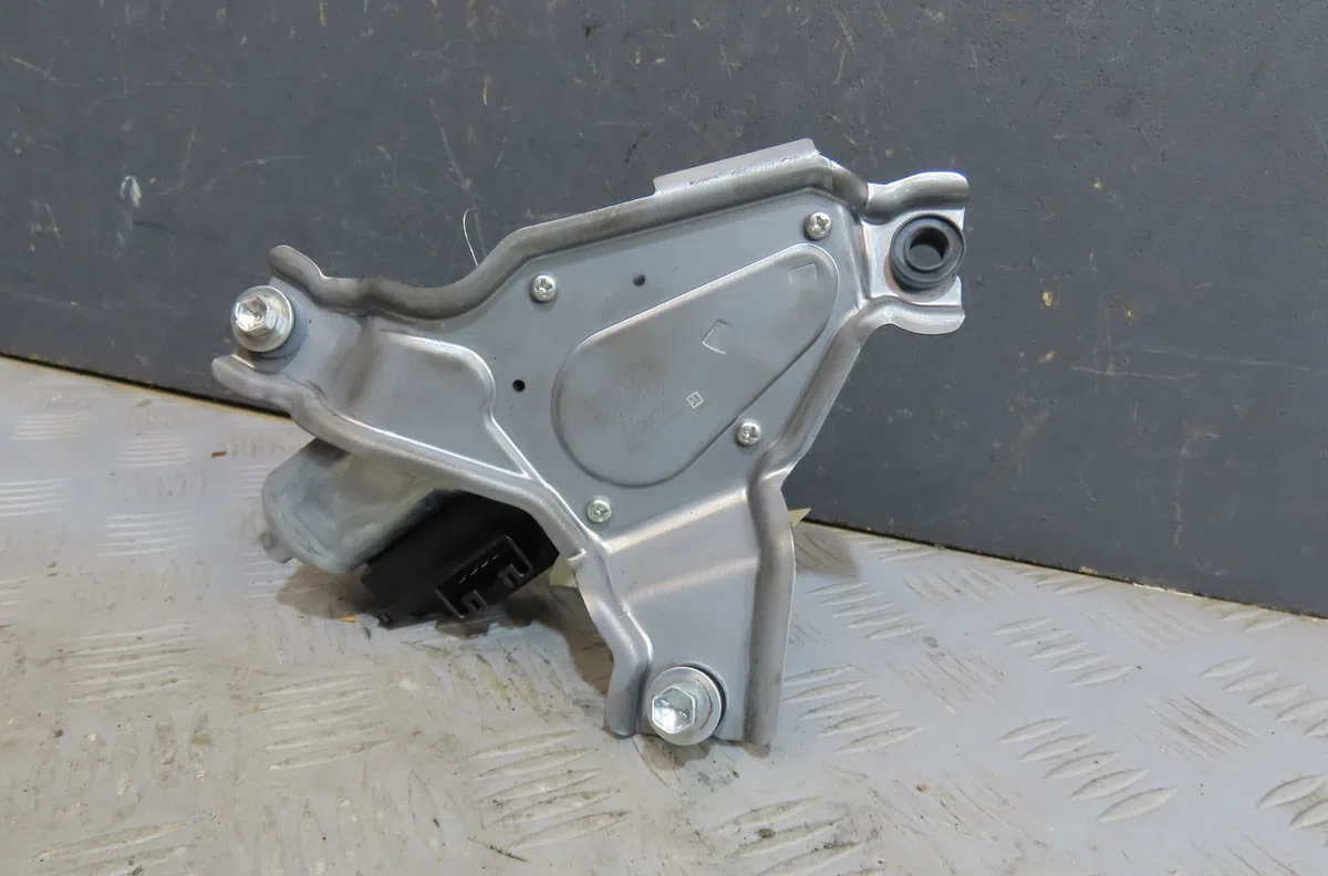 Moteur essuie-glace arrière Toyota IQ (_J1_) 1.0 (kgj10_) (2009-2015) occasion