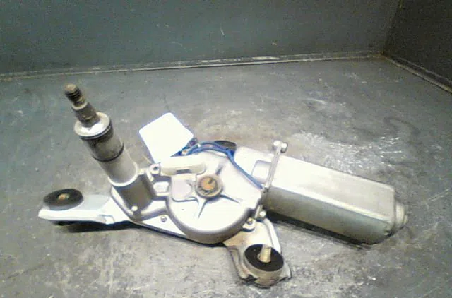 Moteur essuie-glace arrière TOYOTA RAV4 1994 occasion