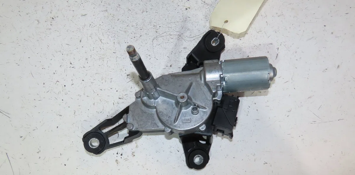 Moteur essuie-glace arrière Toyota YARIS (_P9_) 1.33 vvt-i (nsp90_) (2008-2011) occasion