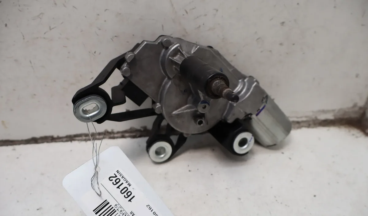 Moteur essuie-glace arrière Volkswagen FOX 3-5 portes (5Z1, 5Z3, 5Z4) 1.2 (2005-2011) occasion