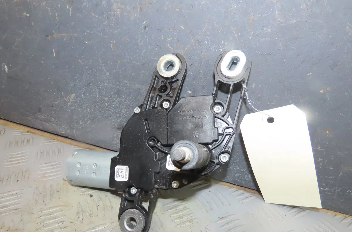 Moteur essuie-glace arrière Volkswagen GOLF VII (5G1, BQ1, BE1, BE2) 2.0 r 4motion (2013-2020) occasion