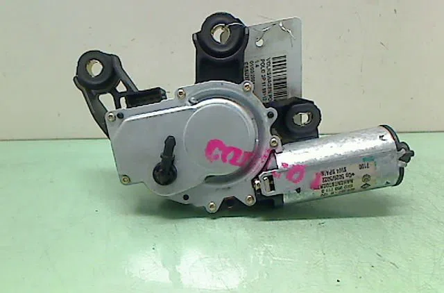 Moteur essuie-glace arrière VOLKSWAGEN POLO 2001 occasion