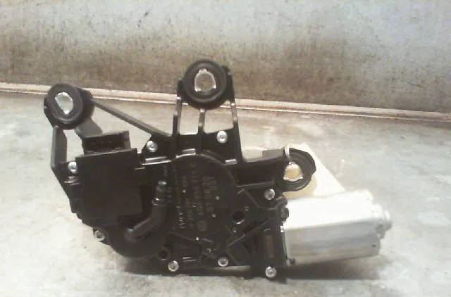 Moteur essuie-glace arrière VOLKSWAGEN POLO 2008 occasion