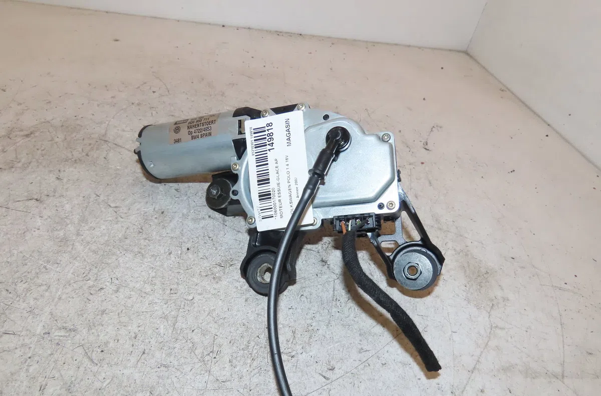Moteur essuie-glace arrière Volkswagen POLO (9N_, 9A_) 1.4 16v (2001-2008) occasion