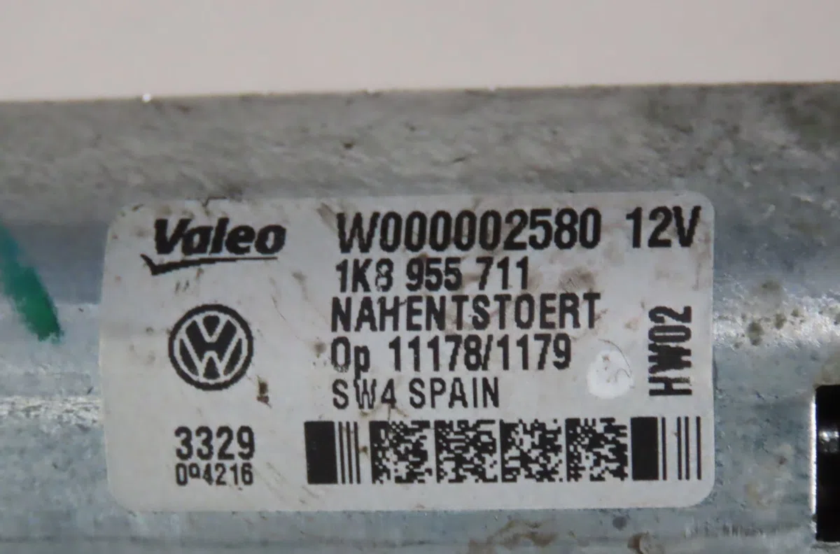 Moteur essuie-glace arrière Volkswagen SCIROCCO III (137, 138) 2.0 tdi (2010-2017) occasion