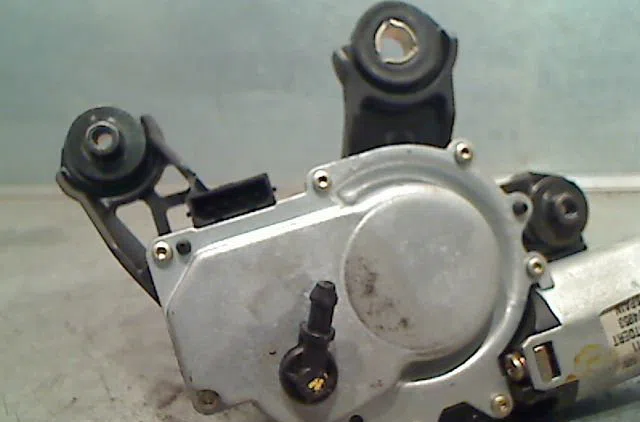 Moteur essuie-glace arrière VOLKSWAGEN SHARAN 2002 occasion