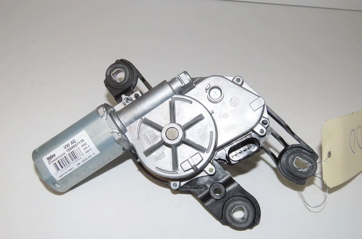 Moteur essuie-glace arrière Volkswagen UP! (121, 122, BL1, BL2, BL3, 123) 1.0 (2011-2020) 5 portes occasion