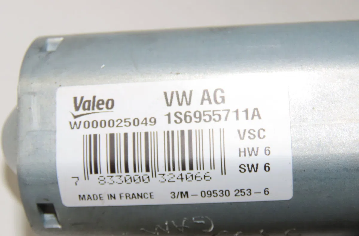 Moteur essuie-glace arrière Volkswagen UP! (121, 122, BL1, BL2, BL3, 123) 1.0 (2011-2020) 5 portes occasion