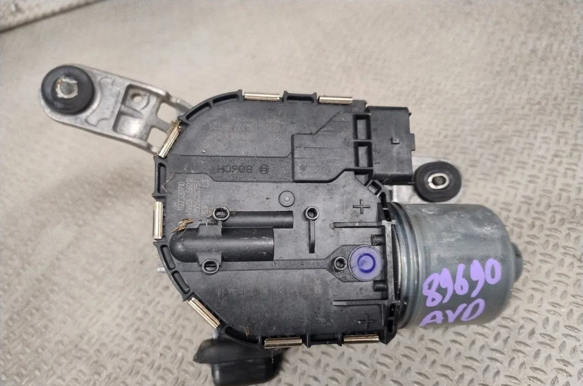 Moteur essuie-glace av droit CITROEN C4 GRAND PICASSO 2  C4 GRAND PICASSO 2 PHASE 1 occasion