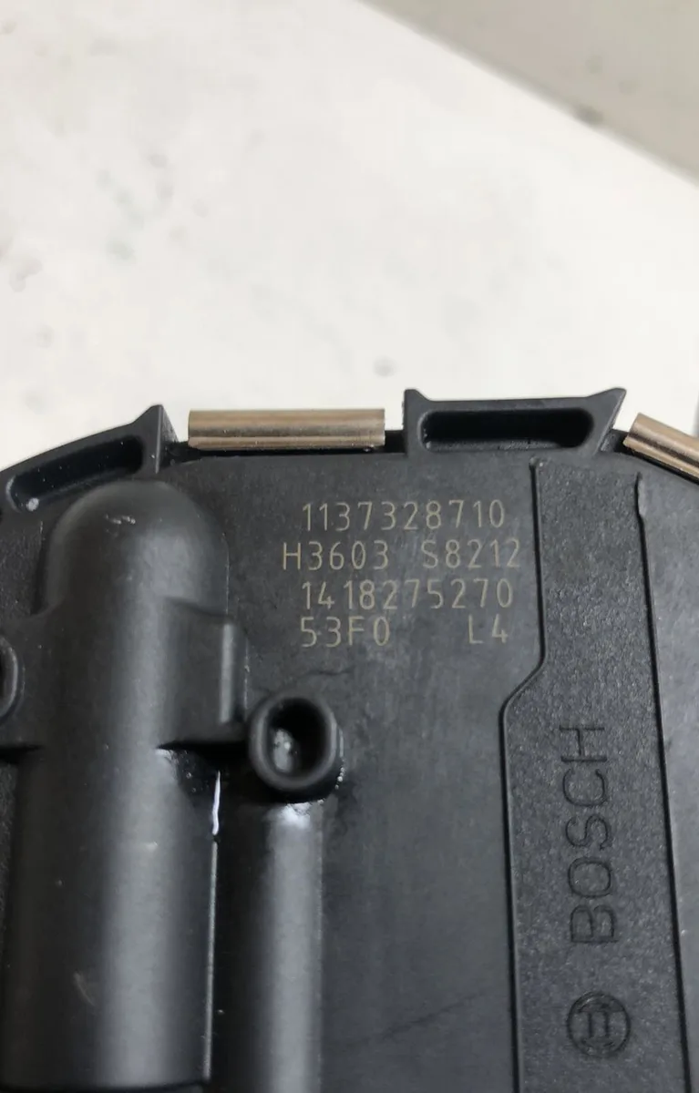 Moteur essuie-glace av droit CITROEN C4 PICASSO 2 PHASE 1 occasion