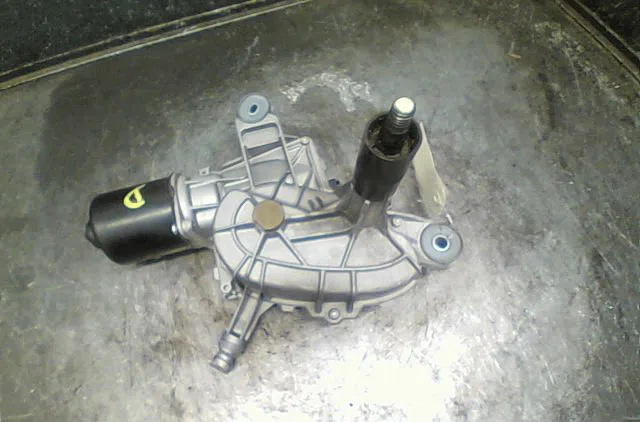 Moteur essuie-glace av droit CITROEN C4 PICASSO 2008 occasion