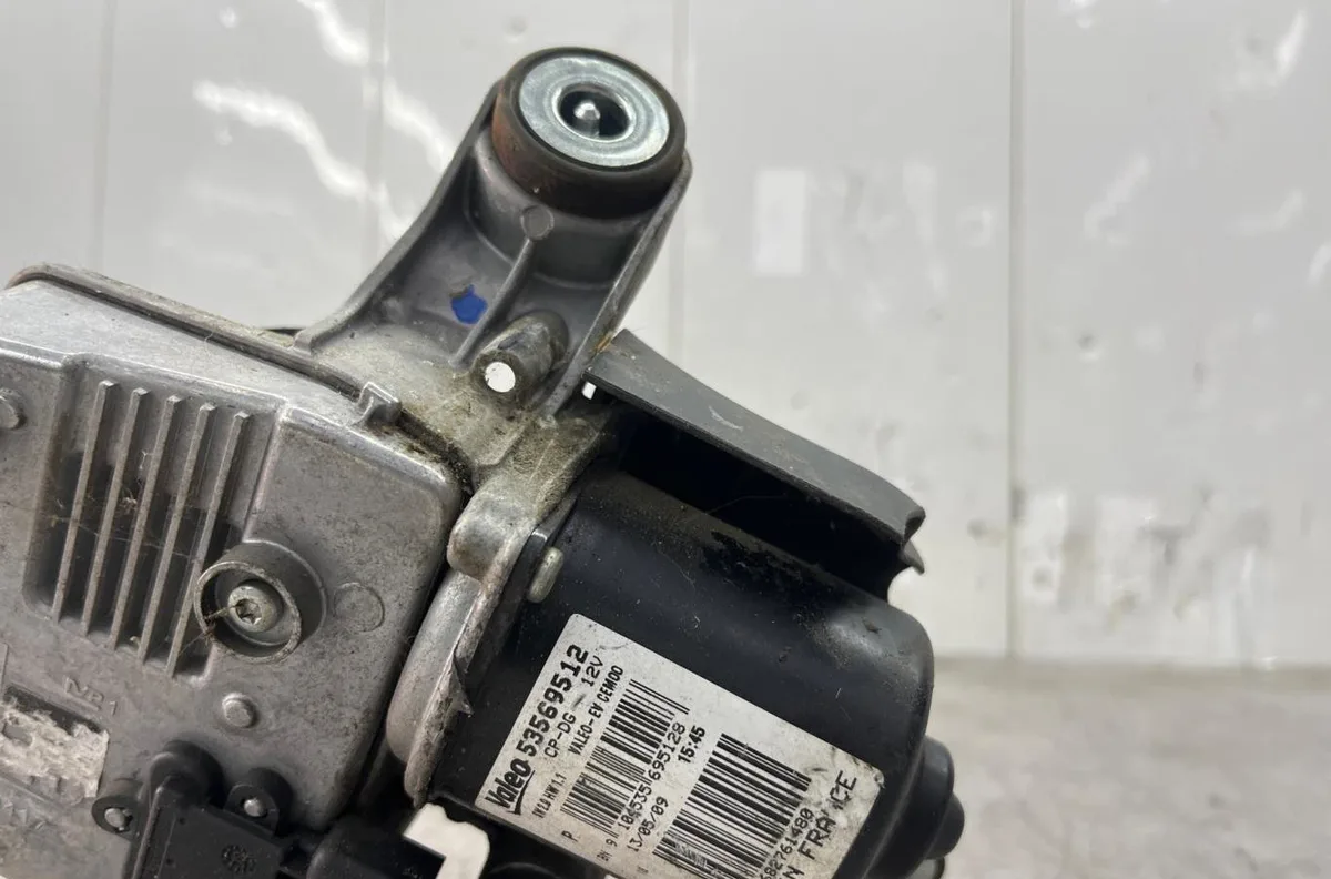 Moteur essuie-glace av droit CITROEN C5 2 occasion