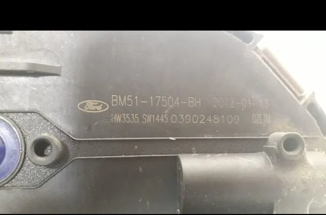 Moteur essuie-glace av droit Ford FOCUS III 1.6 tdci (2010-2017) occasion