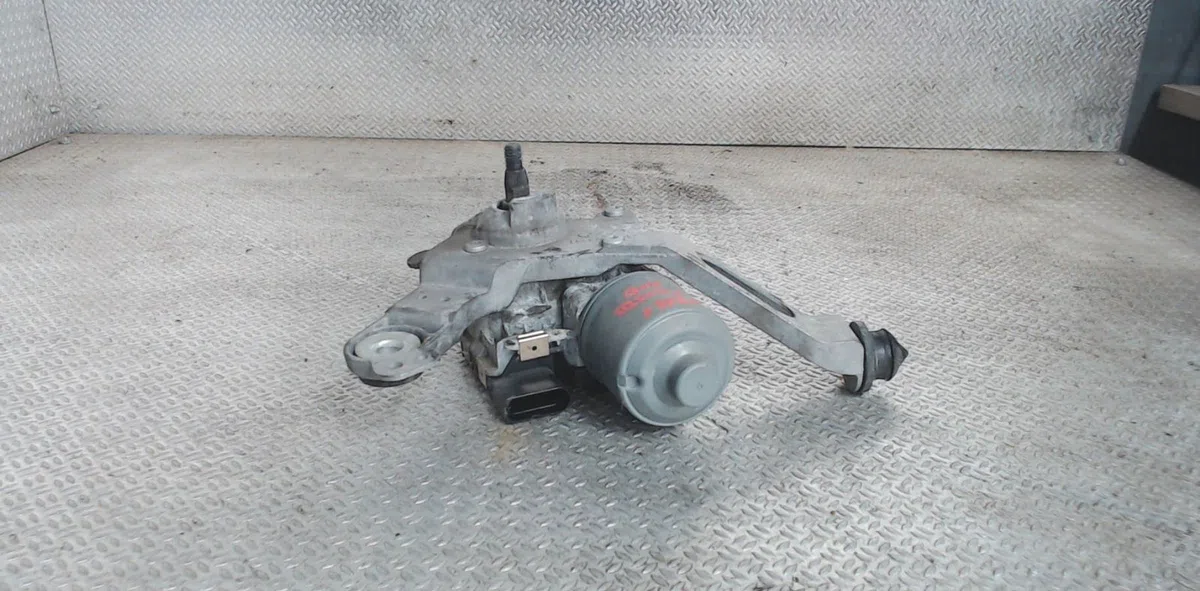Moteur essuie-glace av droit Ford FOCUS III Turnier 1.6 tdci (2010) occasion
