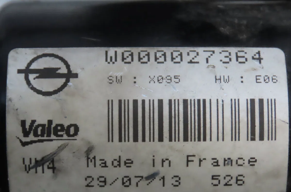 Moteur essuie-glace av droit Opel ZAFIRA TOURER C (P12) 1.6 cdti (75) (2013) occasion
