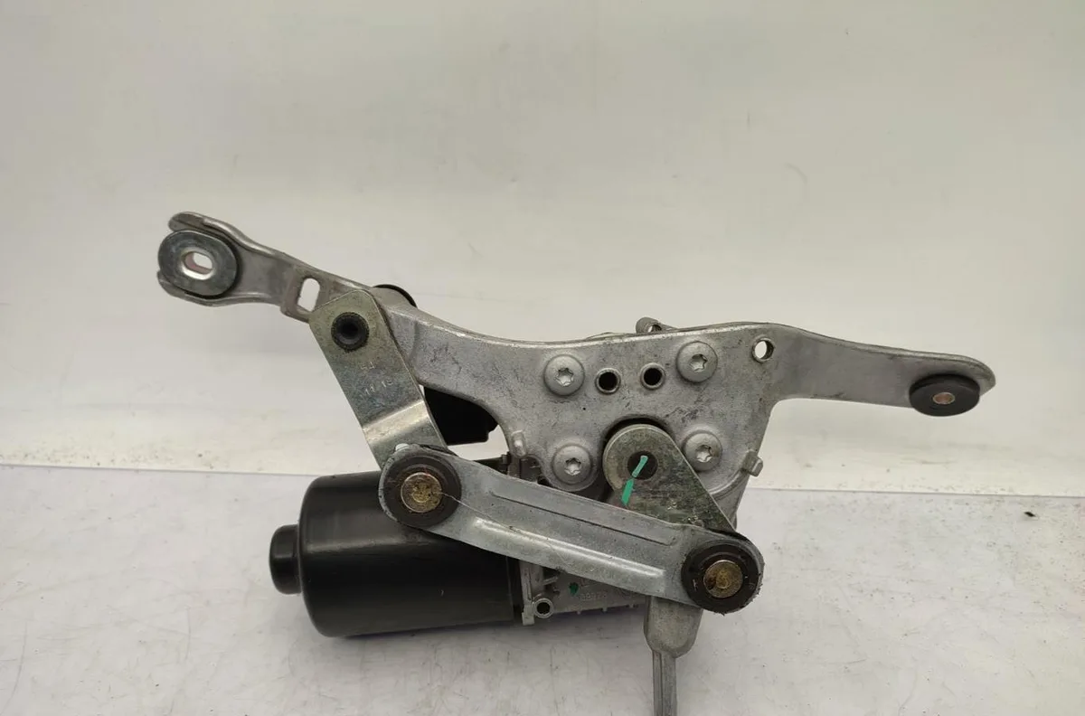 Moteur essuie-glace av droit OPEL ZAFIRA TOURER C PHASE 2 occasion