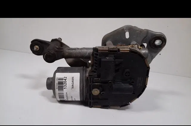 Moteur essuie-glace av droit Peugeot 407 (6D_) 2.0 hdi 135 (6drhrh, 6drhre, 6drhrg, 6drhrj) (2004-2010) 4 portes occasio
