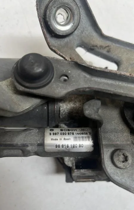 Moteur essuie-glace av droit Peugeot 407 (6D_) 2.2 hdi 170 (6d4hth) (2006-2010) occasion