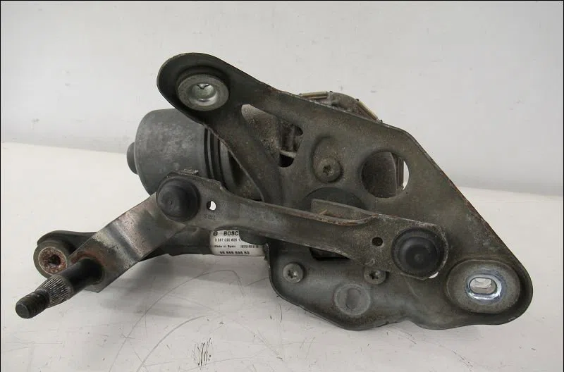 Moteur essuie-glace av droit Peugeot 407 SW (6E_) 1.6 hdi 110 (2004-2010) 5 portes occasion