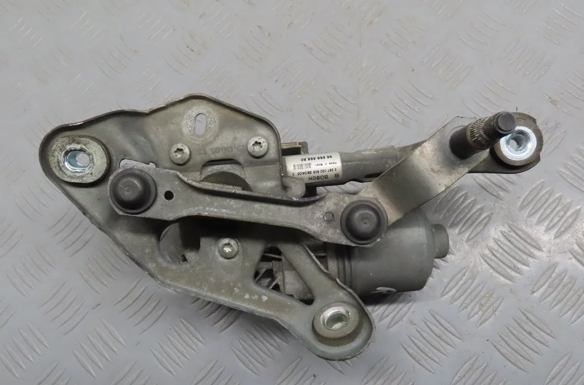 Moteur essuie-glace av droit Peugeot 407 SW (6E_) 2.0 hdi 135 (2004-2010) occasion