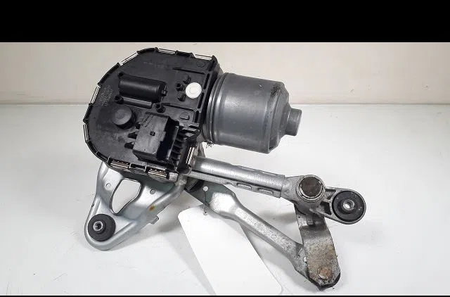 Moteur essuie-glace av droit Peugeot 5008 (0U_, 0E_) 1.6 hdi (2010-2017) occasion