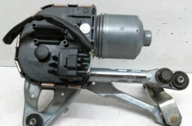 Moteur essuie-glace av droit Peugeot 5008 (0U_, 0E_) 1.6 hdi (2010-2017) occasion