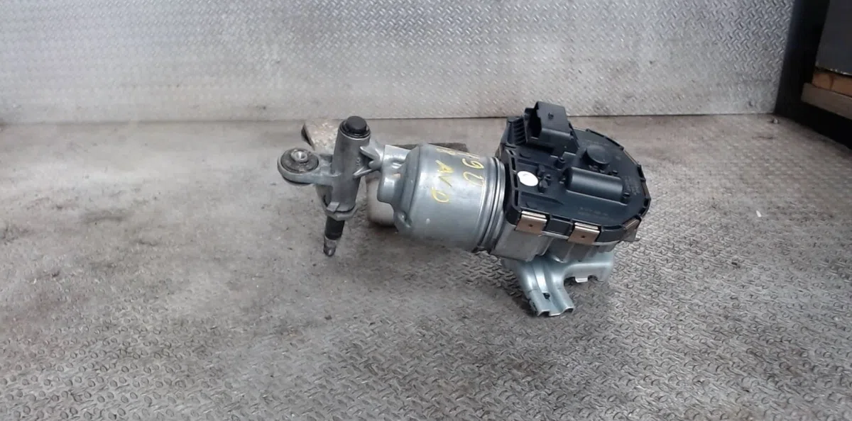Moteur essuie-glace av droit PEUGEOT 5008 1  5008 1 PHASE 1 occasion