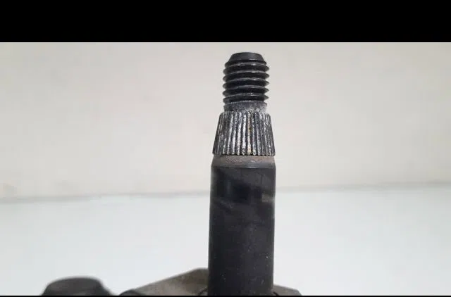 Moteur essuie-glace av droit PEUGEOT 5008 2010 occasion