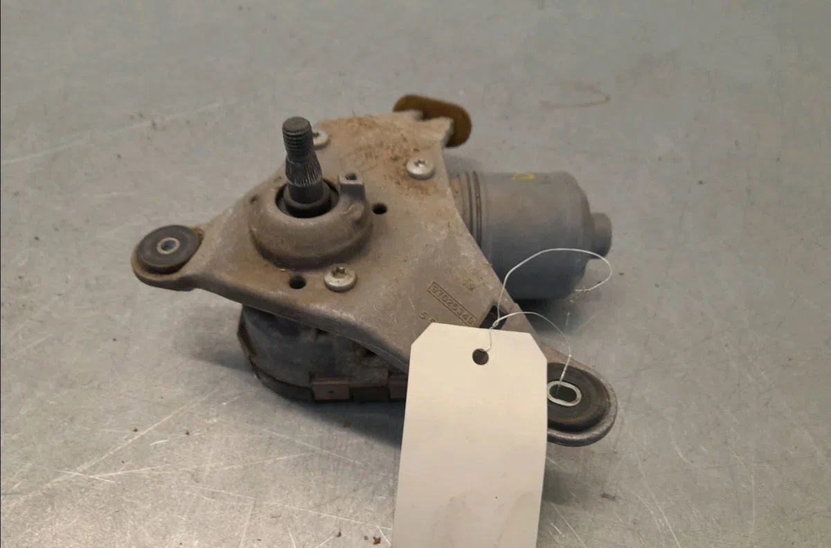 Moteur essuie-glace av droit Renault GRAND SCÉNIC IV (R9_) 1.6 dci 130 (2016) occasion