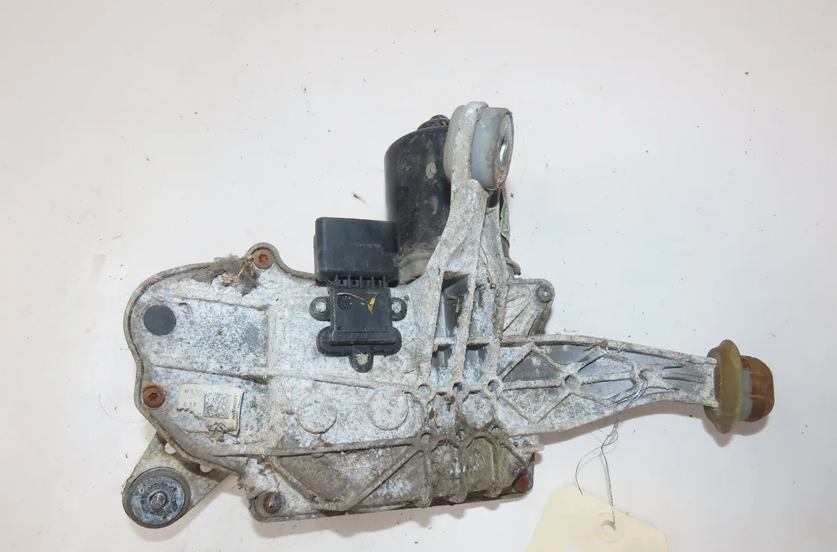 Moteur essuie-glace av droit Renault SCÉNIC III (JZ0-1_) 1.9 dci (jz0j, jz1j, jz1k, jz1s) (2009) occasion