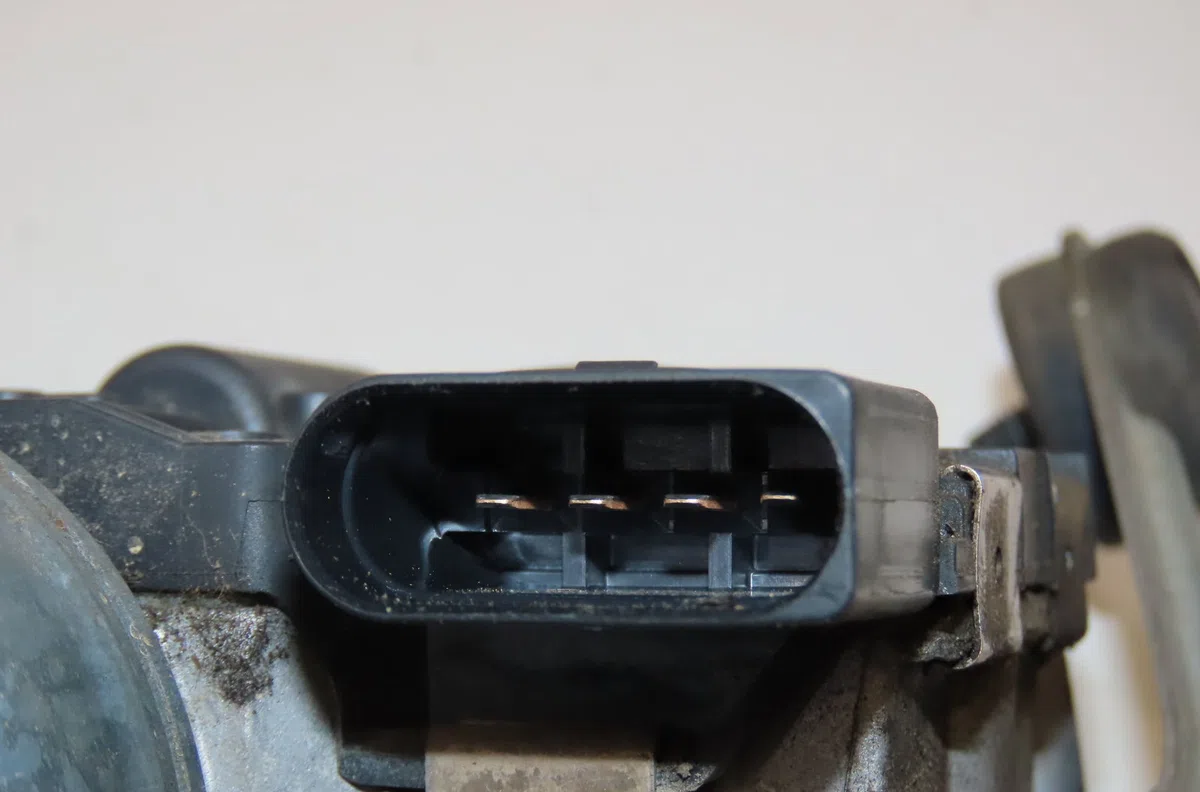 Moteur essuie-glace av droit Seat LEON (1P1) 2.0 tdi 16v (2005-2012) occasion