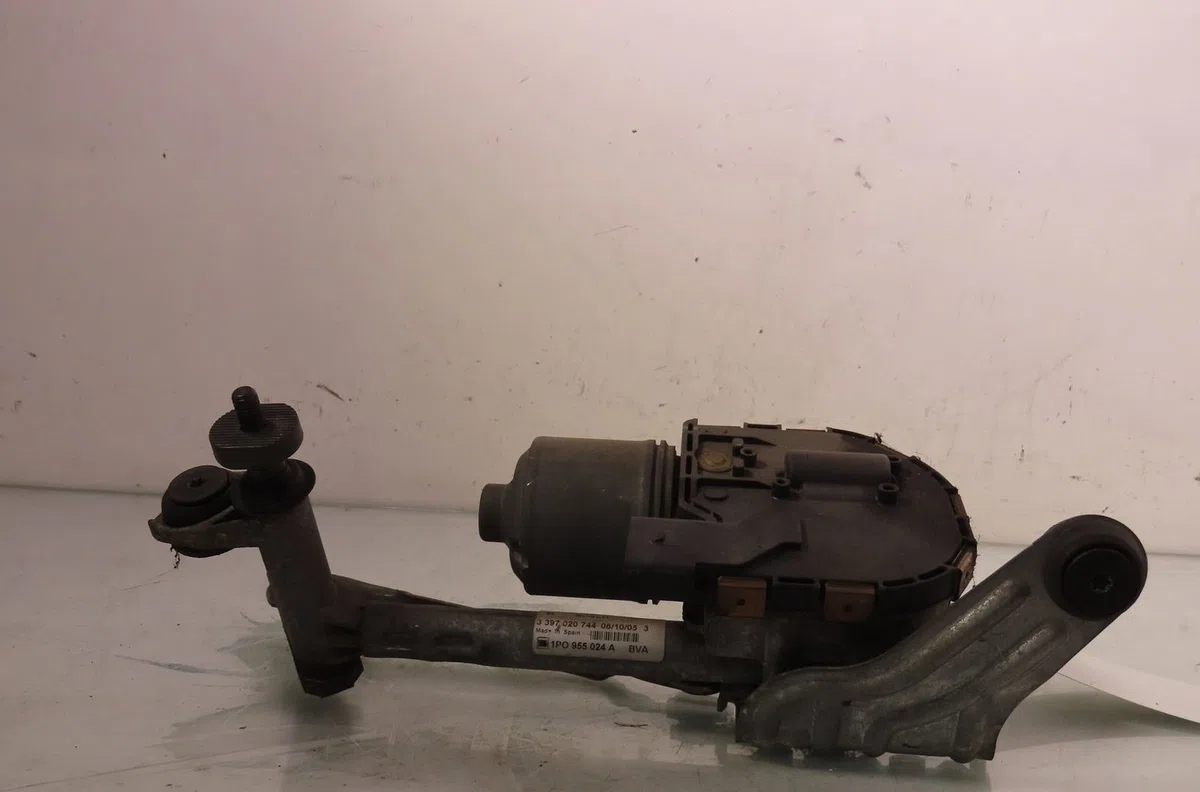 Moteur essuie-glace av droit SEAT LEON 2005 occasion