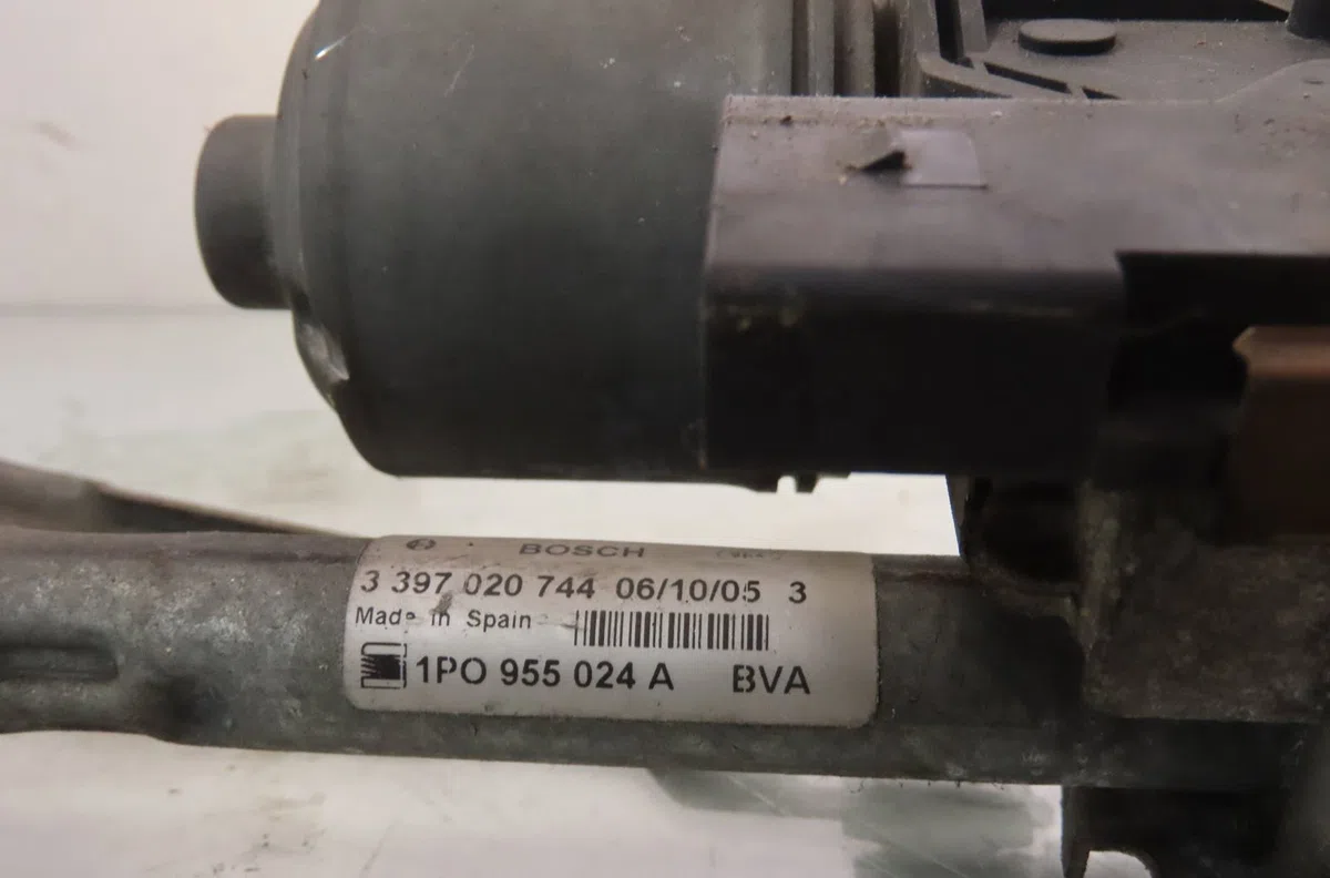 Moteur essuie-glace av droit SEAT LEON 2005 occasion