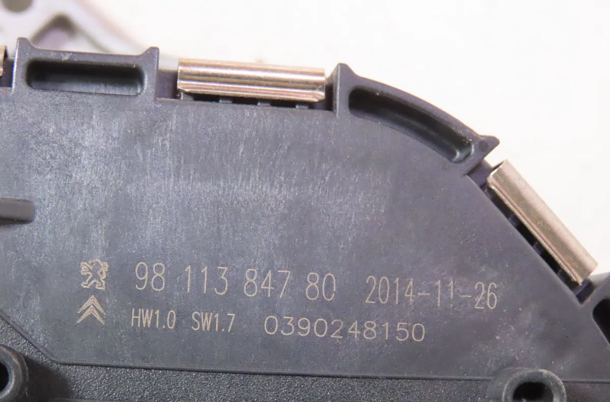 Moteur essuie-glace av gauche CITROEN C4 2014 occasion