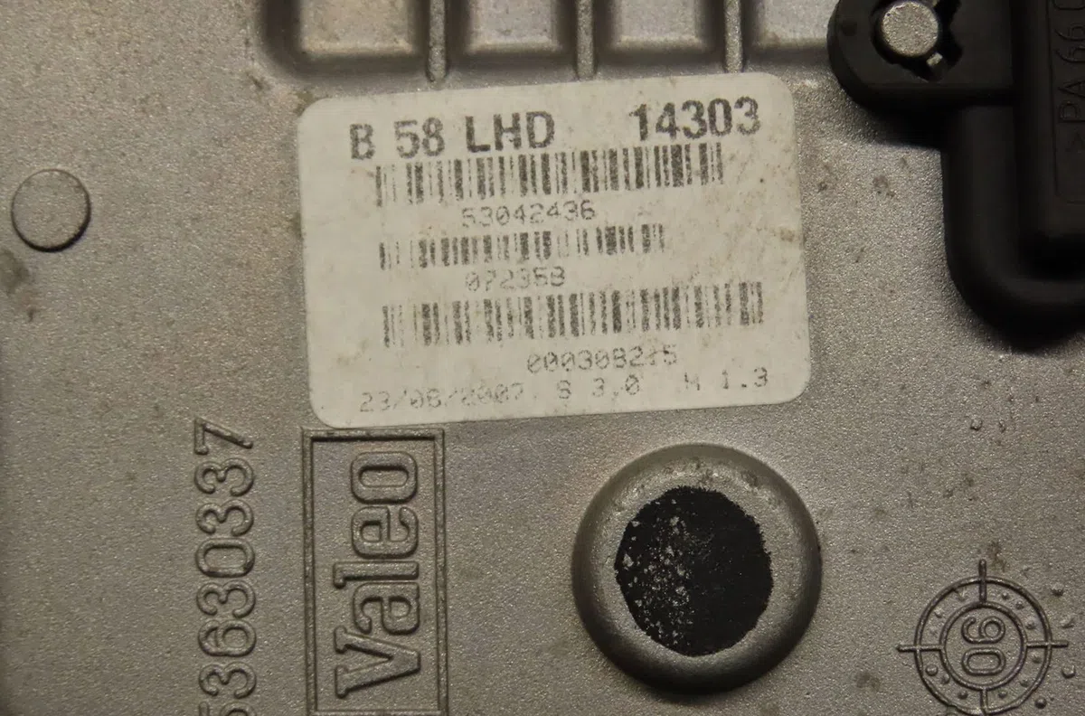 Moteur essuie-glace av gauche Citroen C4 GRAND PICASSO I (UA_) 2.0 hdi 138 (2006-2013) occasion