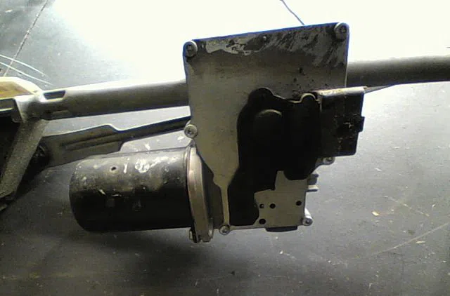 Moteur essuie-glace av gauche Citroën C4 I (LC_) 1.6 hdi (2004-2011) occasion