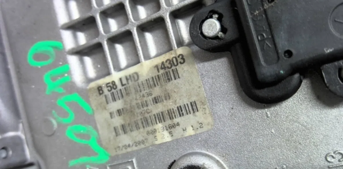 Moteur essuie-glace av gauche Citroen C4 PICASSO I Monospace (UD_) 1.6 hdi (2007-2013) 5 portes occasion