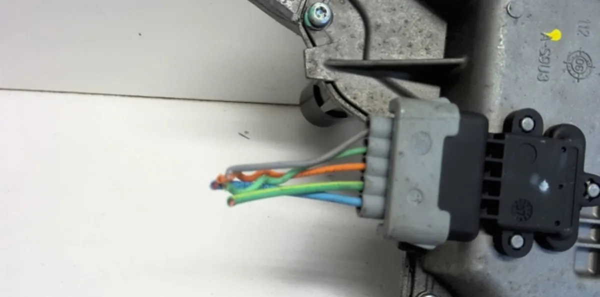 Moteur essuie-glace av gauche Citroen C4 PICASSO I Monospace (UD_) 1.6 hdi (2007-2013) 5 portes occasion