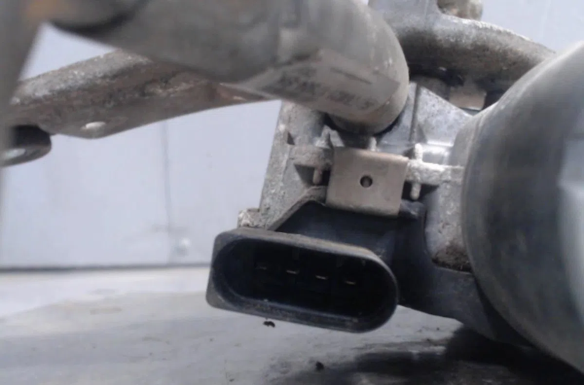 Moteur essuie-glace av gauche Ford GALAXY II (WA6) 2.0 tdci (2006-2015) occasion