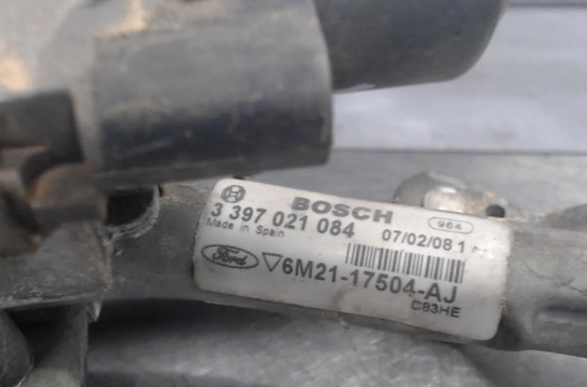 Moteur essuie-glace av gauche Ford S-MAX (WA6) 2.0 tdci (2006-2014) occasion