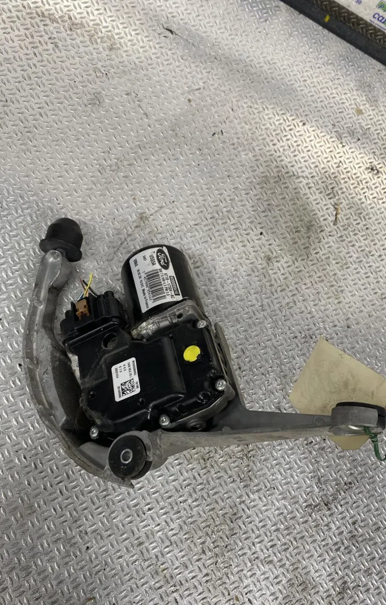 Moteur essuie-glace av gauche FORD TRANSIT CONNECT 2  TRANSIT CONNECT 2 LONG PHASE 2 occasion